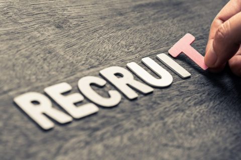 未経験のあなたでも、大きな建物を建てるお手伝いができます！