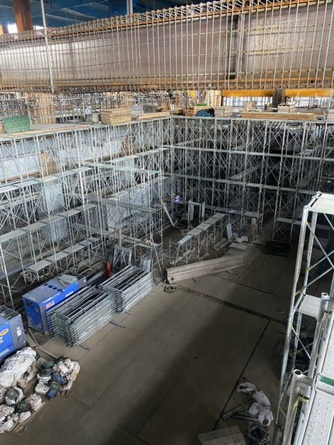 茨木市新築SRC造　支保工足場